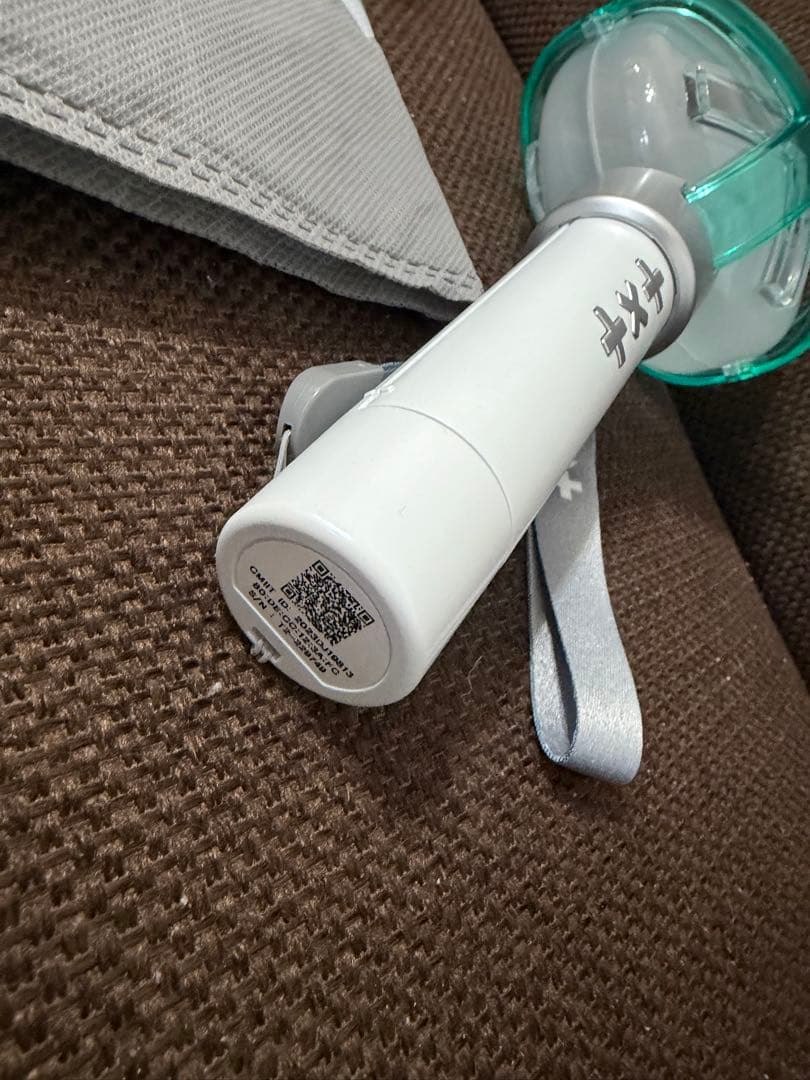 TXT モア棒 moa棒 公式ペンライト ver2 - メルカリ