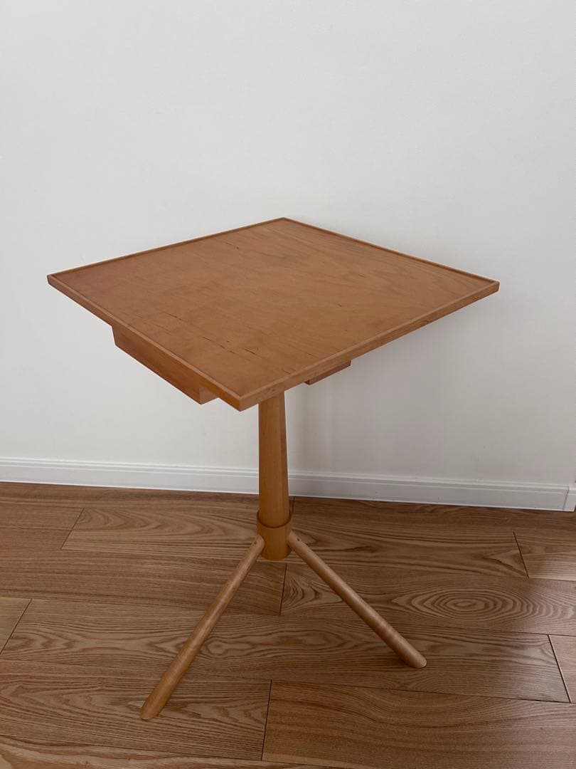 広松木工　HARVARD スタンドウィズドロワー　木製三脚サイドテーブル HARVARD スタンドウィズドロワー - 広松木工