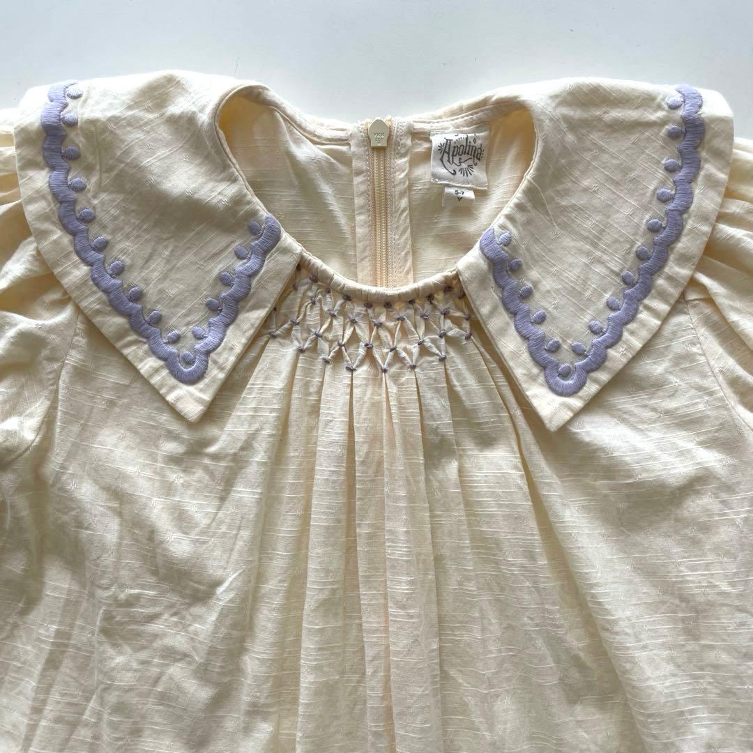 apolina クリーム色 刺繍入り 半袖ワンピース 5-7y