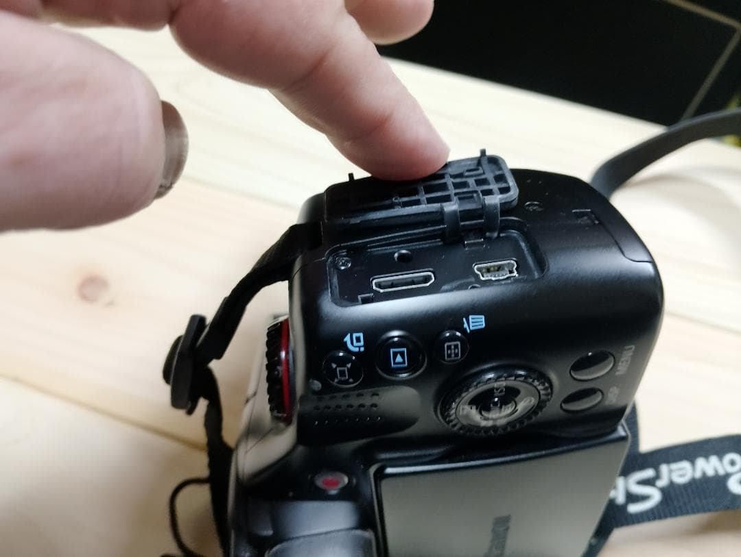 Canon PowerShot SX30 IS ブラック バッテリー2個付属