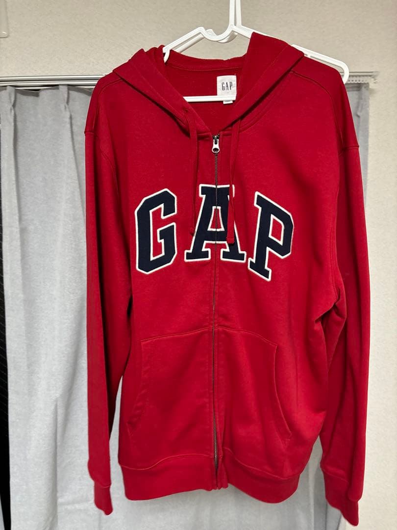GAP 赤 フルジップパーカー Lサイズ　立花琴未着用 Gap公式オンラインストア | リラックス GAPロゴ ジップアップパーカー