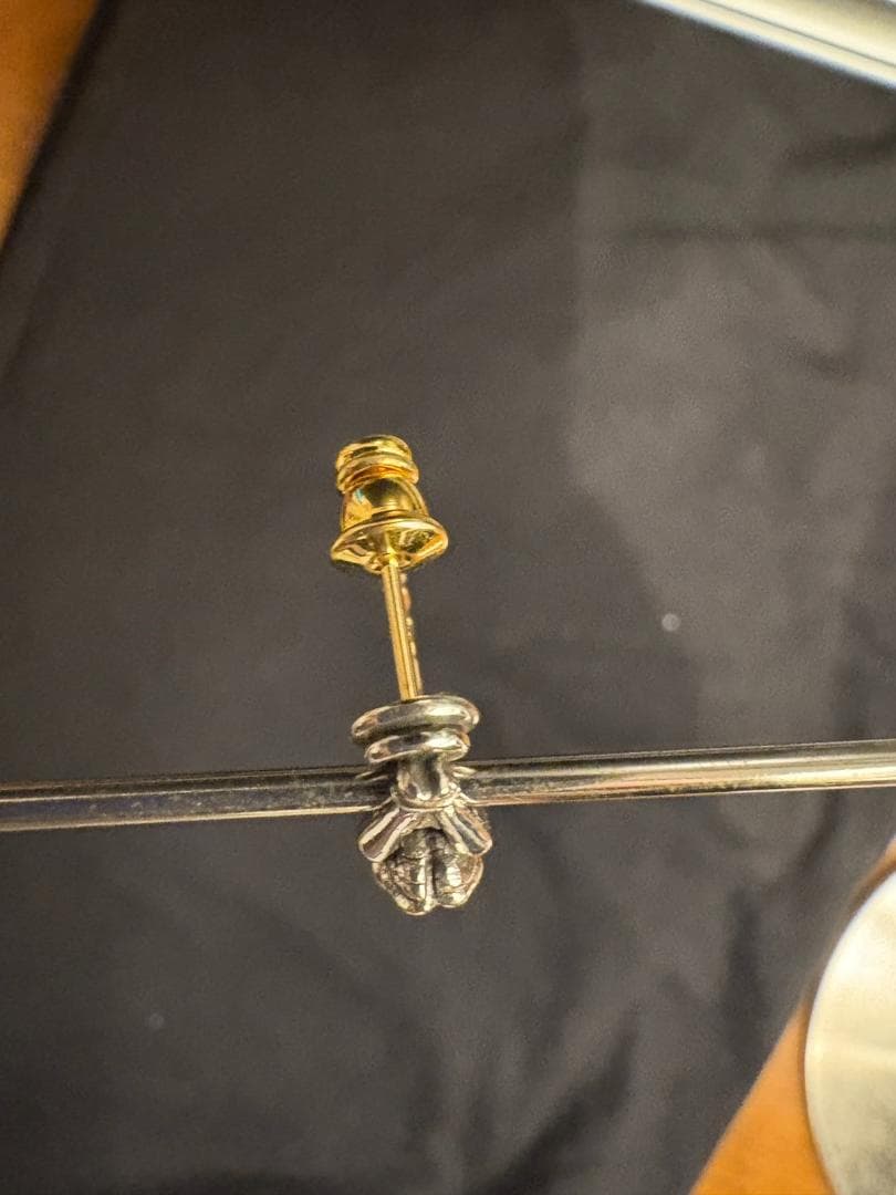 フロワティエドール ピアス／片耳用】スコーピオンピアスのおまけ付き