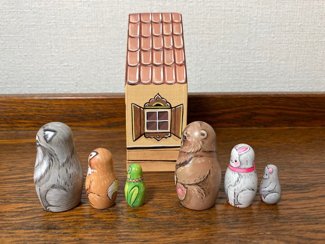 ロシア雑貨☆民話マトリョーシカ『テレモーク』小さなおうち(7P