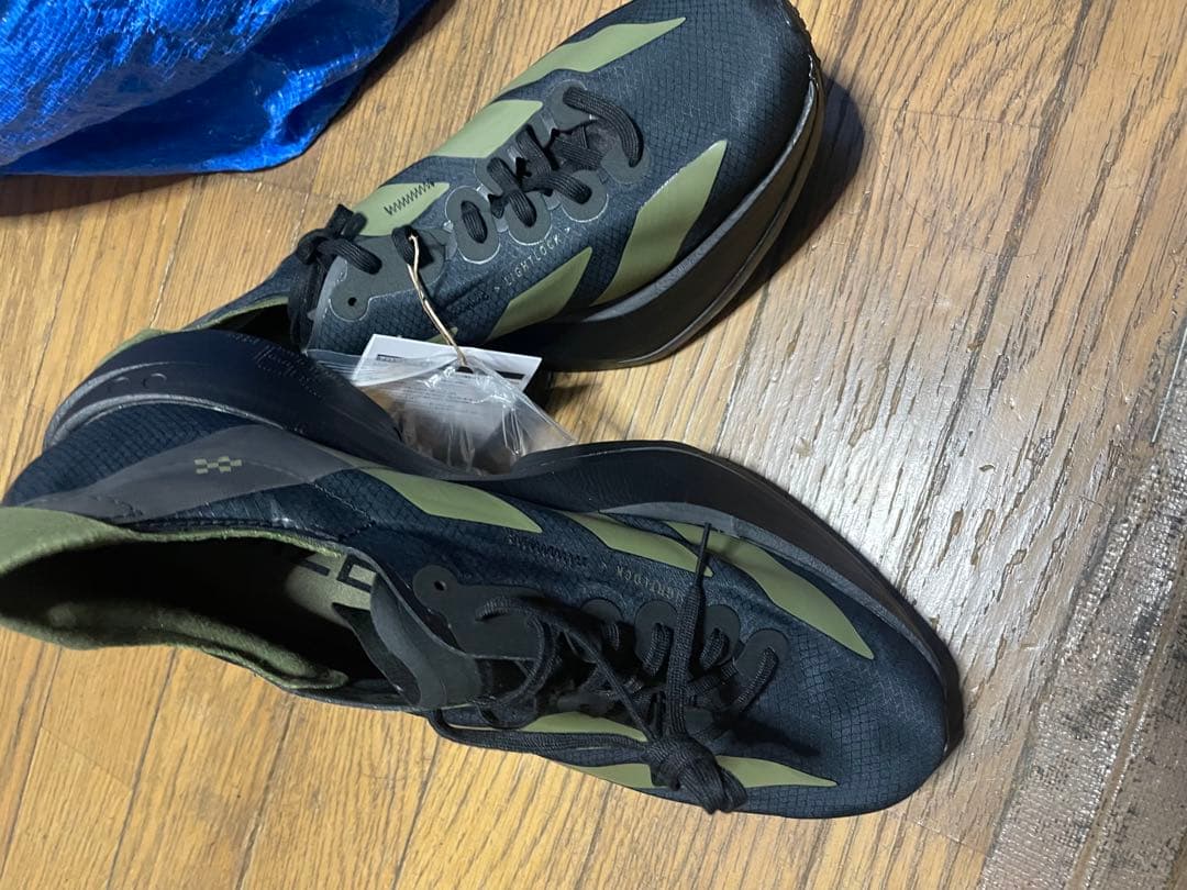 新品　未使用　アディダス　adidasアディオスプロ4 26.5cm