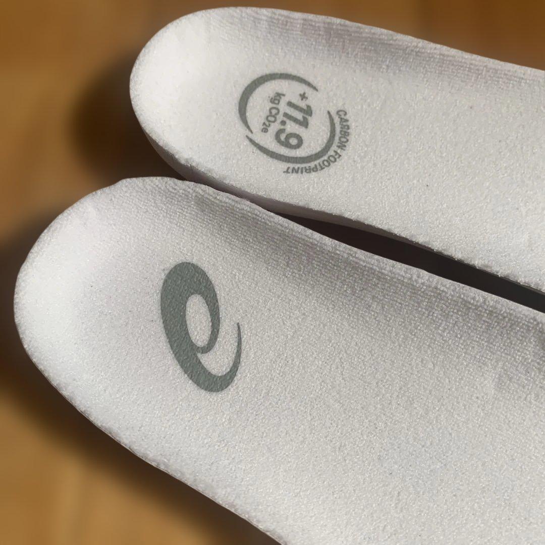 《美品》アシックス NOVABLAST 5 メンズ25.0 ランニングシューズ