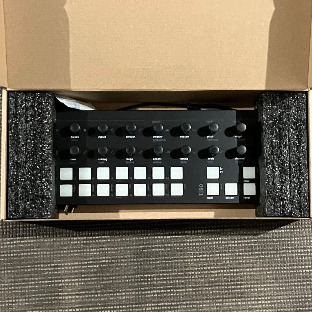 Torso Electronics t-1 シーケンサー Torso T1 Algorithmic Desktop Sequencer - Perfect Circuit