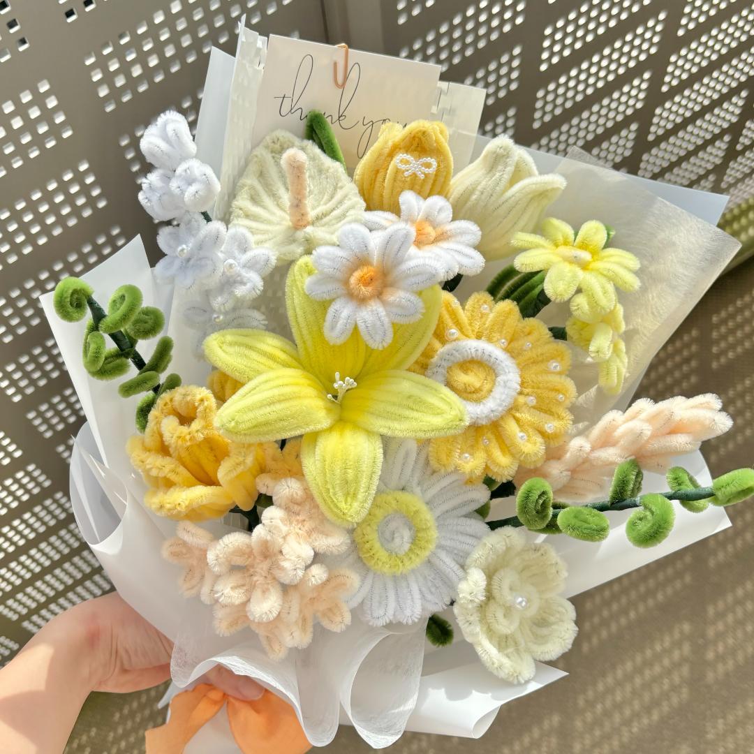 モールフラワー N N様専用 モールフラワー キイロ ピンク 花束の人気