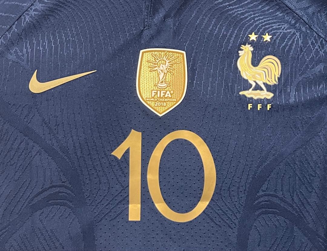 NIKE サッカー フランス代表 エムバペ 10番 2022 カタールW杯 - メルカリ
