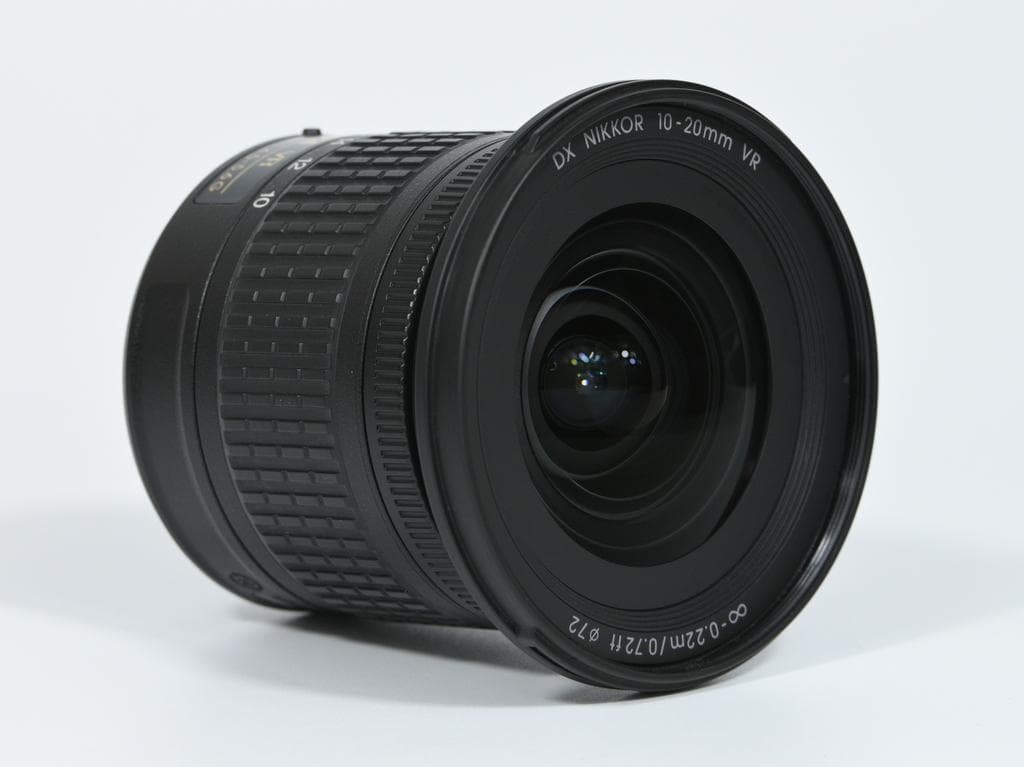 ニコン AF-P DX NIKKOR 10-20mm F4.5-5.6 G VR