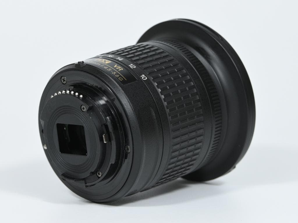 ニコン AF-P DX NIKKOR 10-20mm F4.5-5.6 G VR