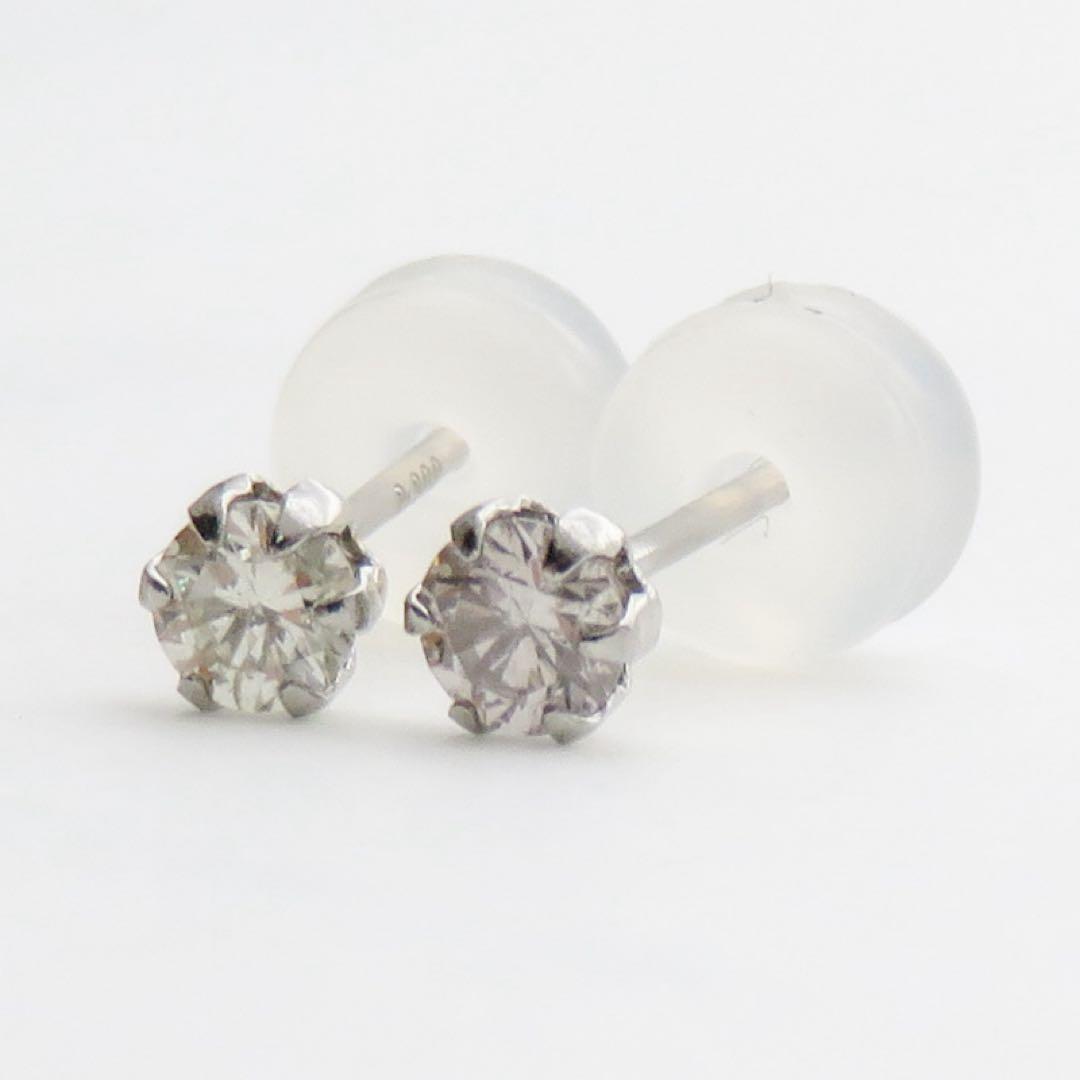 ミ*ル様 Pt900 天然ダイヤ 0.1ct×2 計0.22ct ピアス 新品