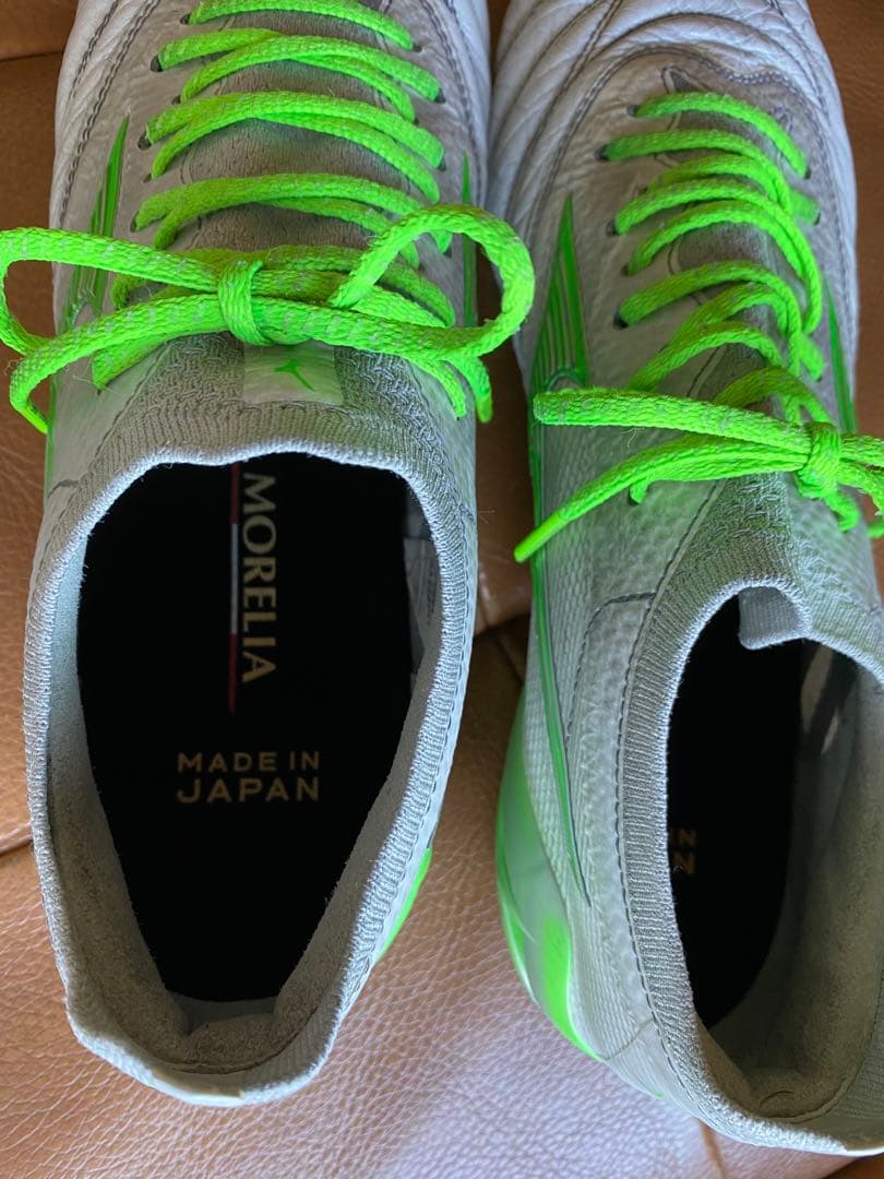 ミズノ　モレリアネオ4β JAPAN 25.5cm