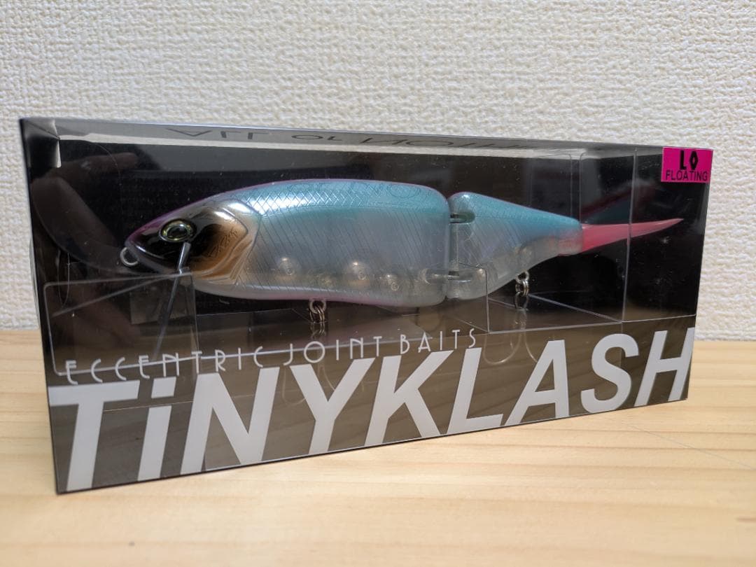 ルアー・フライ TiNY KLASH Low #TRIBEWEED ルアー・フライ TiNY KLASH Low #TRIBE WEED ルアー・フライ TiNY