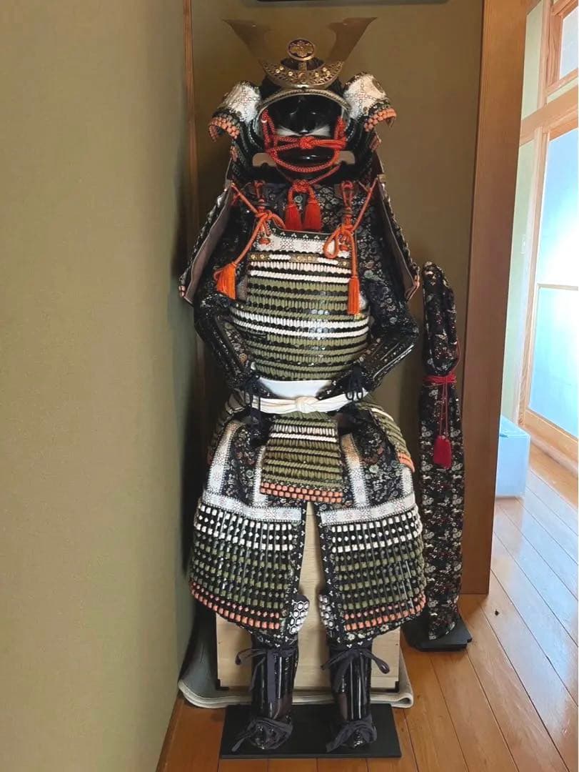 等身大甲冑セット　模造刀　箱あり　※掲載2025年1/29日まで 等身大甲冑セット 模造刀 箱あり ※掲載2025年1/29日まで