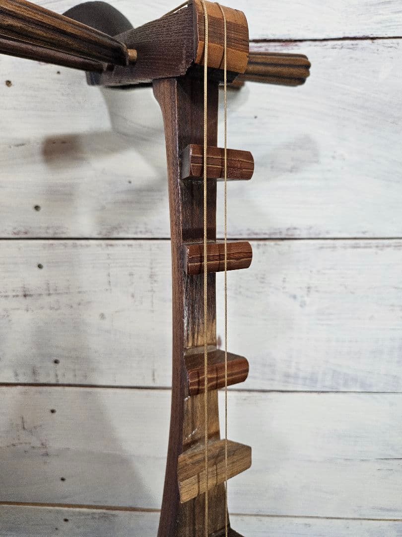 日本のアンティーク 筑前琵琶 四弦五柱 撥 弦楽器 和楽器 琵琶 木製 半月