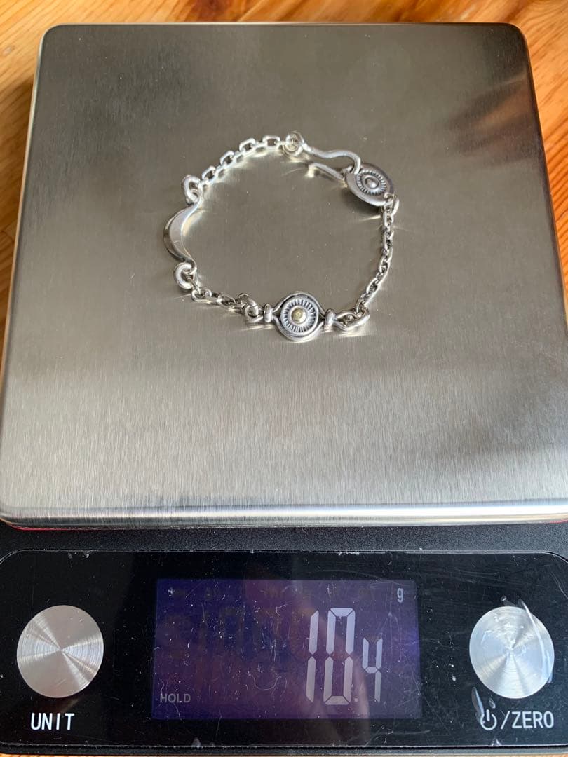 あるじゃん / AG FACTORY Multi charm bracelet - メルカリ あるじゃん