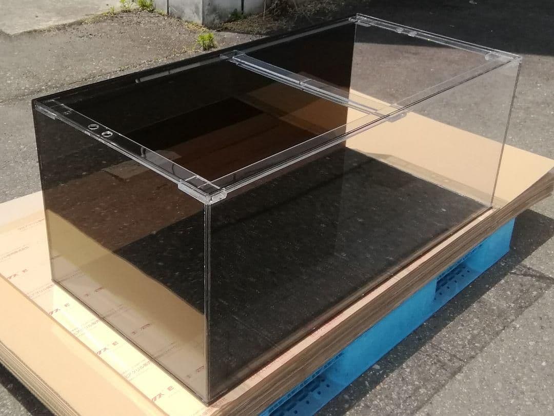 アクリル水槽 四面黒 四面10㍉ W120 D60 H45 ワンオフ 佐川発送