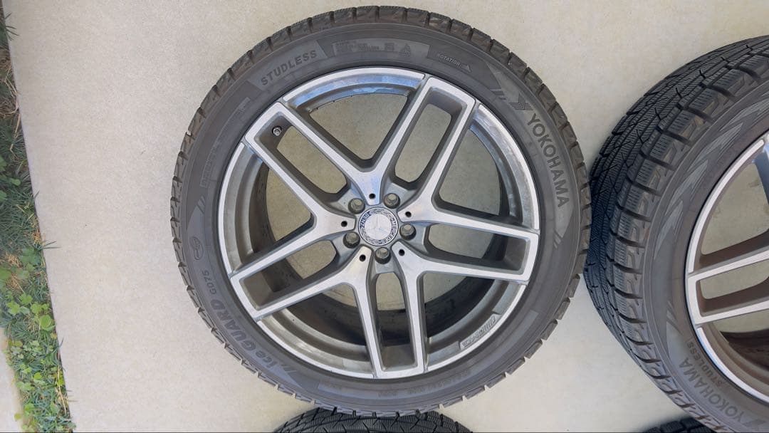 【月末処分】値下げ！送料込み！ 《バリ溝》GLEクーペ純正 スタッドレス