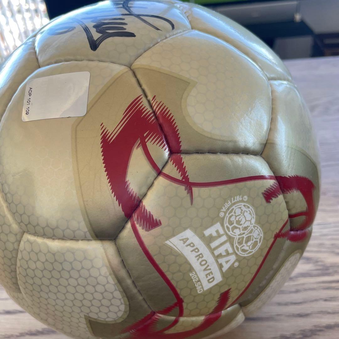 貴重 デルピエロサイン入 2002ワールドカップ公式ボール Del Piero