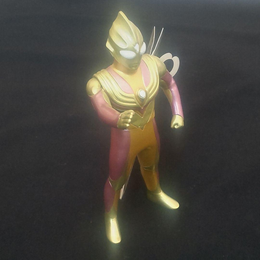 ウルトラヒーローシリーズ EX グリッターティガ輝けるものたちへver