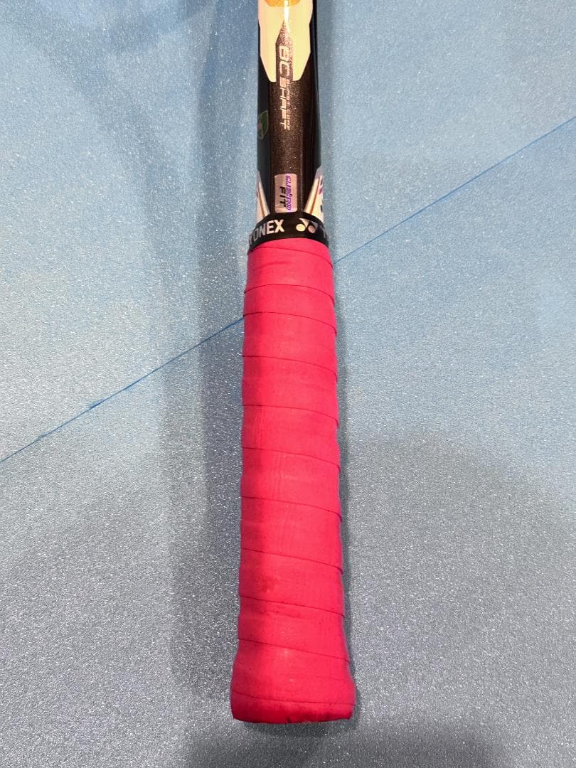 美品）YONEX レーザーラッシュ 5V ガムブースト（26ポンド） - メルカリ