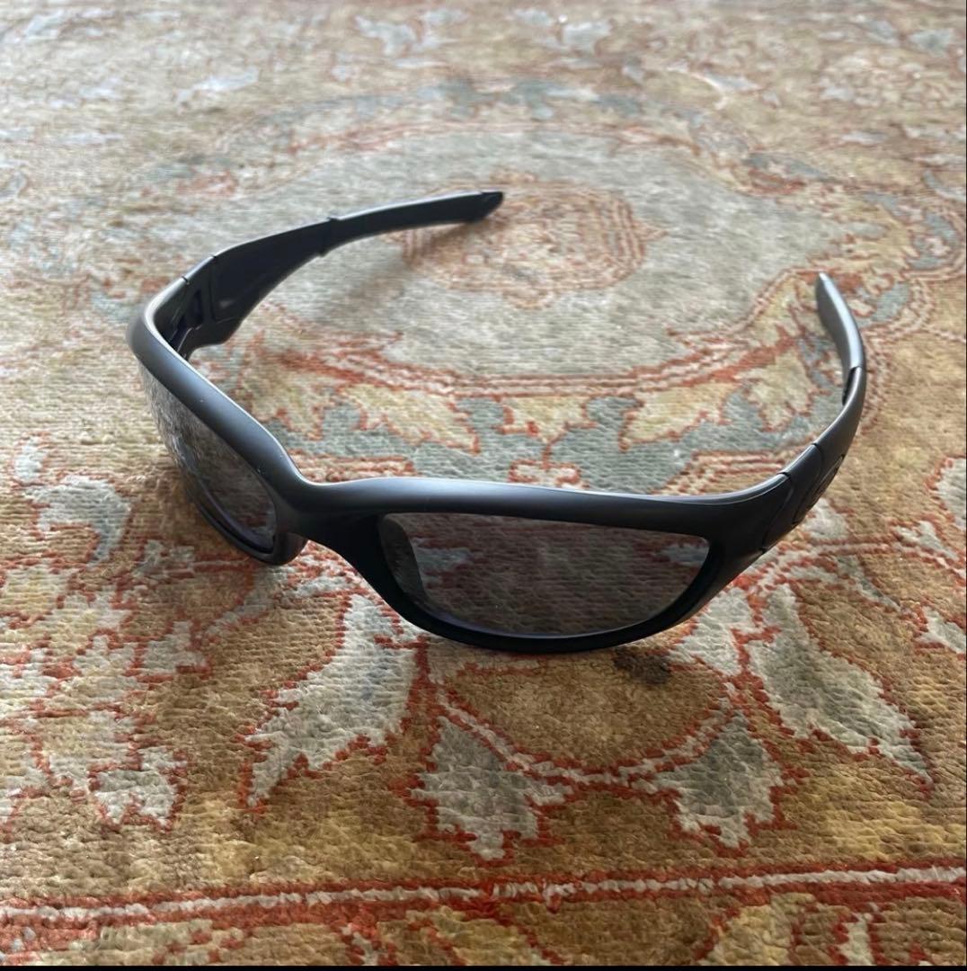 OAKLEY ストレートジャケット サングラス マットブラック IO着用モデル