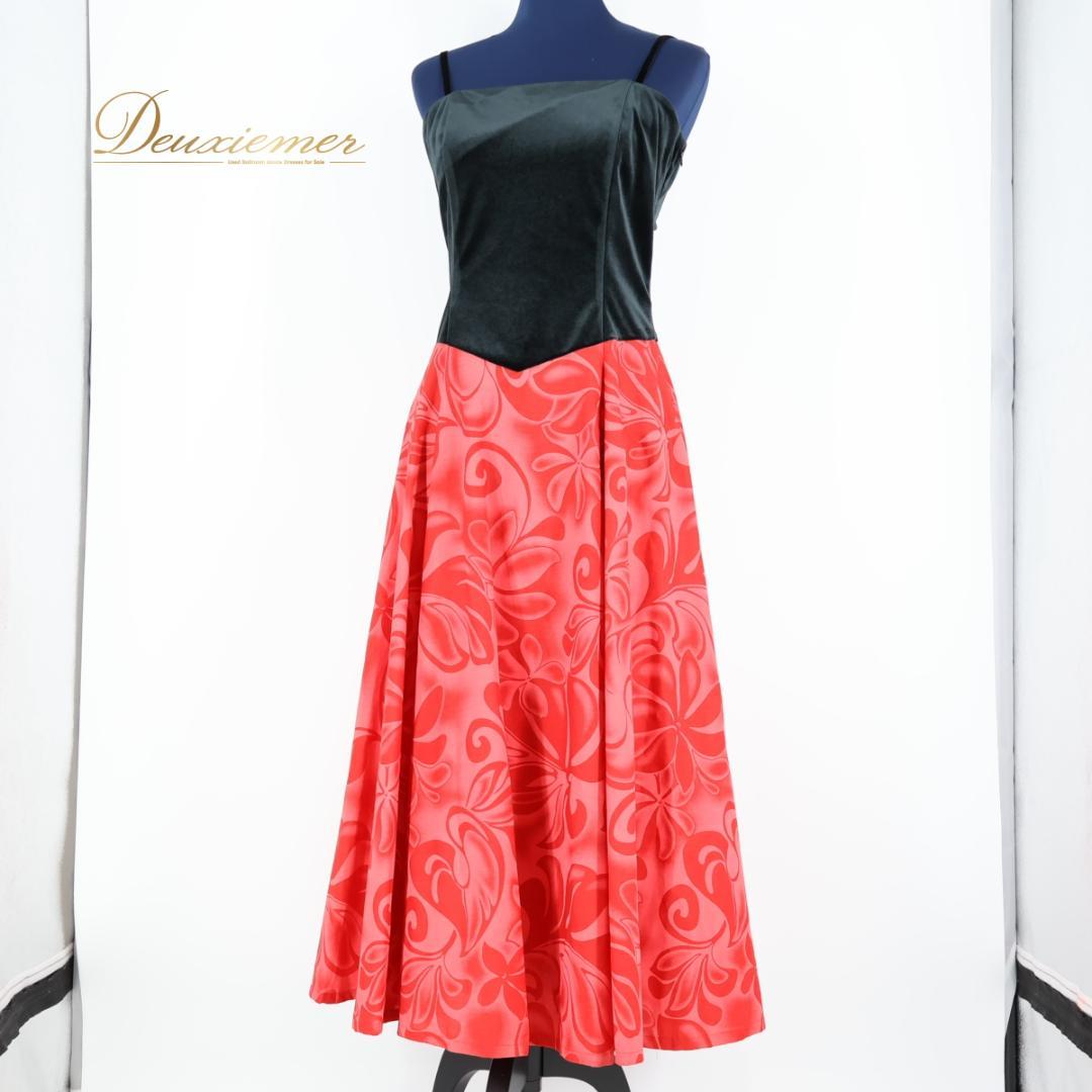 日本製 フラダンス衣装】レッド Hula Ku ワンピース 赤 黒 花柄 ③