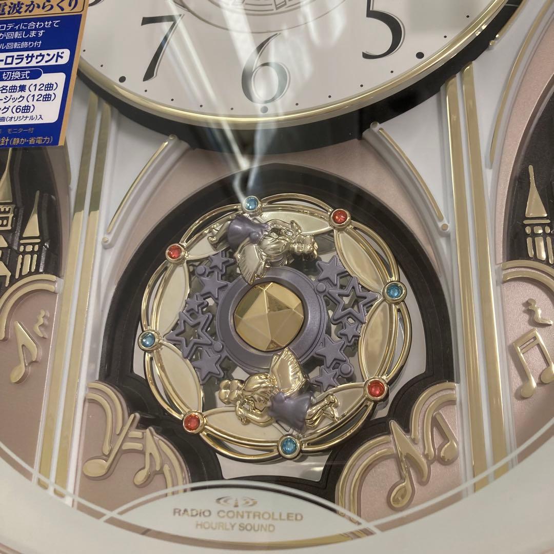 掛時計 オーバル型 スモールワールドノエルM(生産終了品) - メルカリ