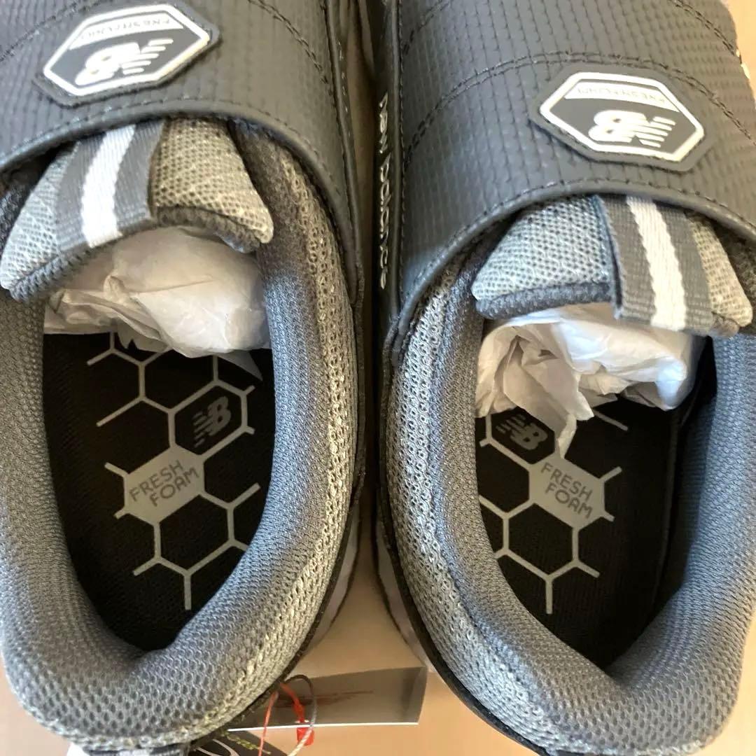 【新品】ニューバランス／ゴルフシューズ／スパイクレス／25.5cm