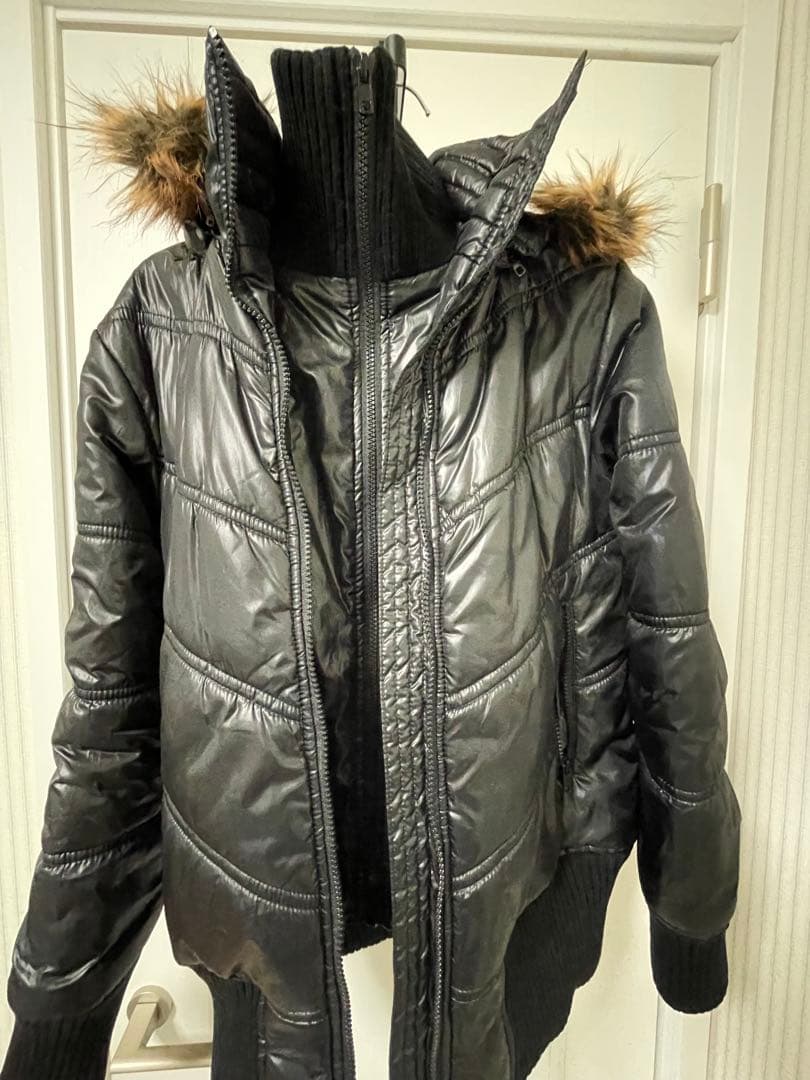 00s Y2K fur down outer 光沢 黒 平成ギャル お兄系 - メルカリ