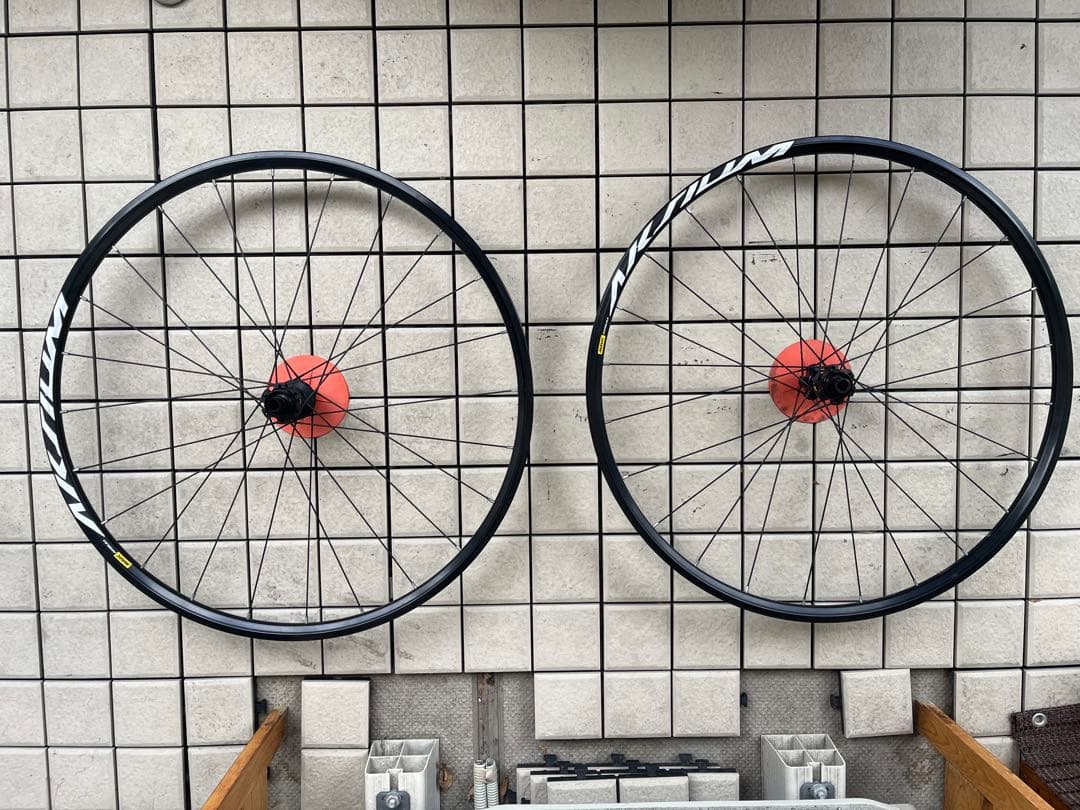 MAVIC ホイール Aksium DISC 前後セット Shimanoフリー MAVIC（マヴィック） 新品 特価 2025 MAVIC AKSIUM Disc アクシウム