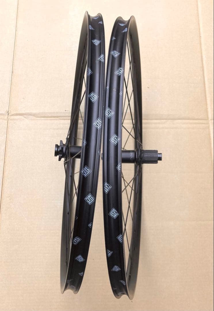 美品!!29 ブースト 15×110 12×148 /スペシャライズド - メルカリ