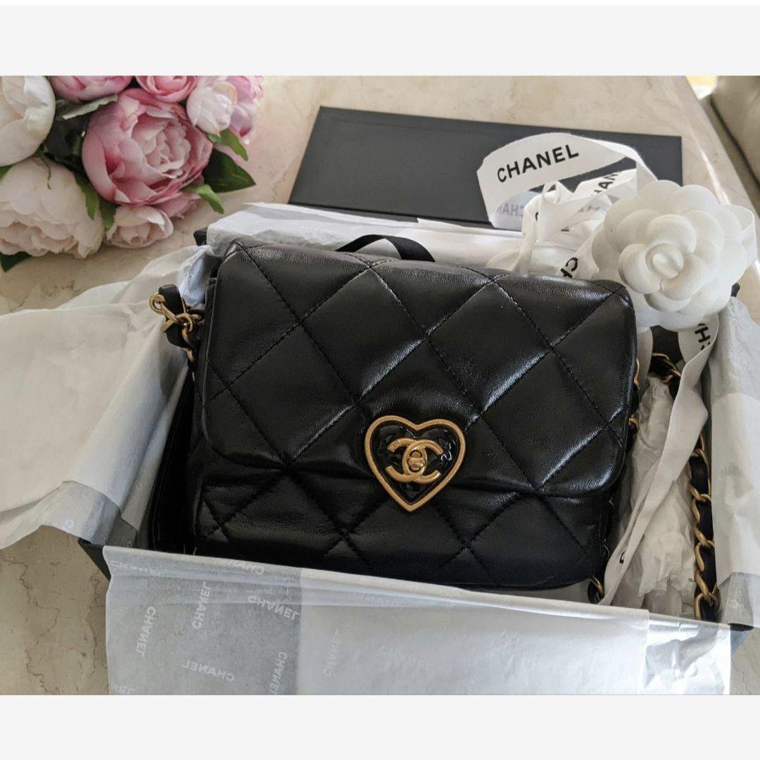 CHANEL シャネル キルティングショルダーバッグ ハート金具 ミニ