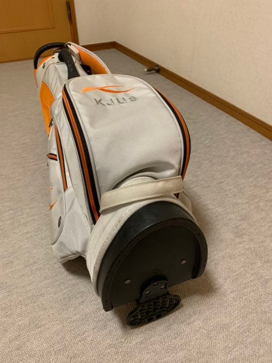KJUS 良い チュース キャディバッグ スタンド式