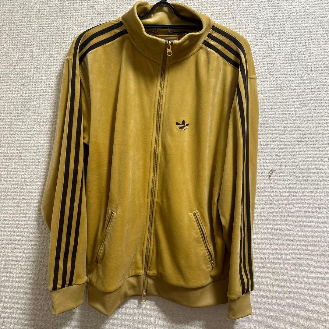 adidas イエロー　24aw These Wild New Adidas Originals Sneakers Are Made of Yellow Kevlar