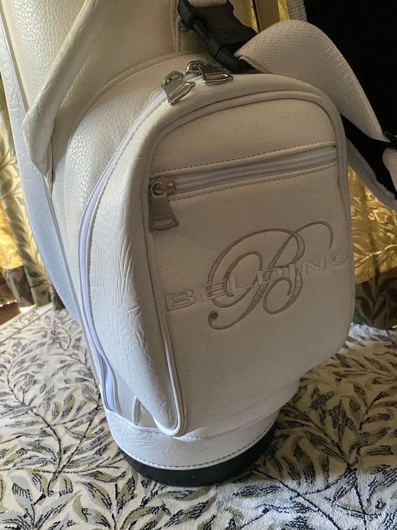 BELDING】素敵なホワイト 白 キャディバッグ ☆冬の白はお洒落☆おまけ付