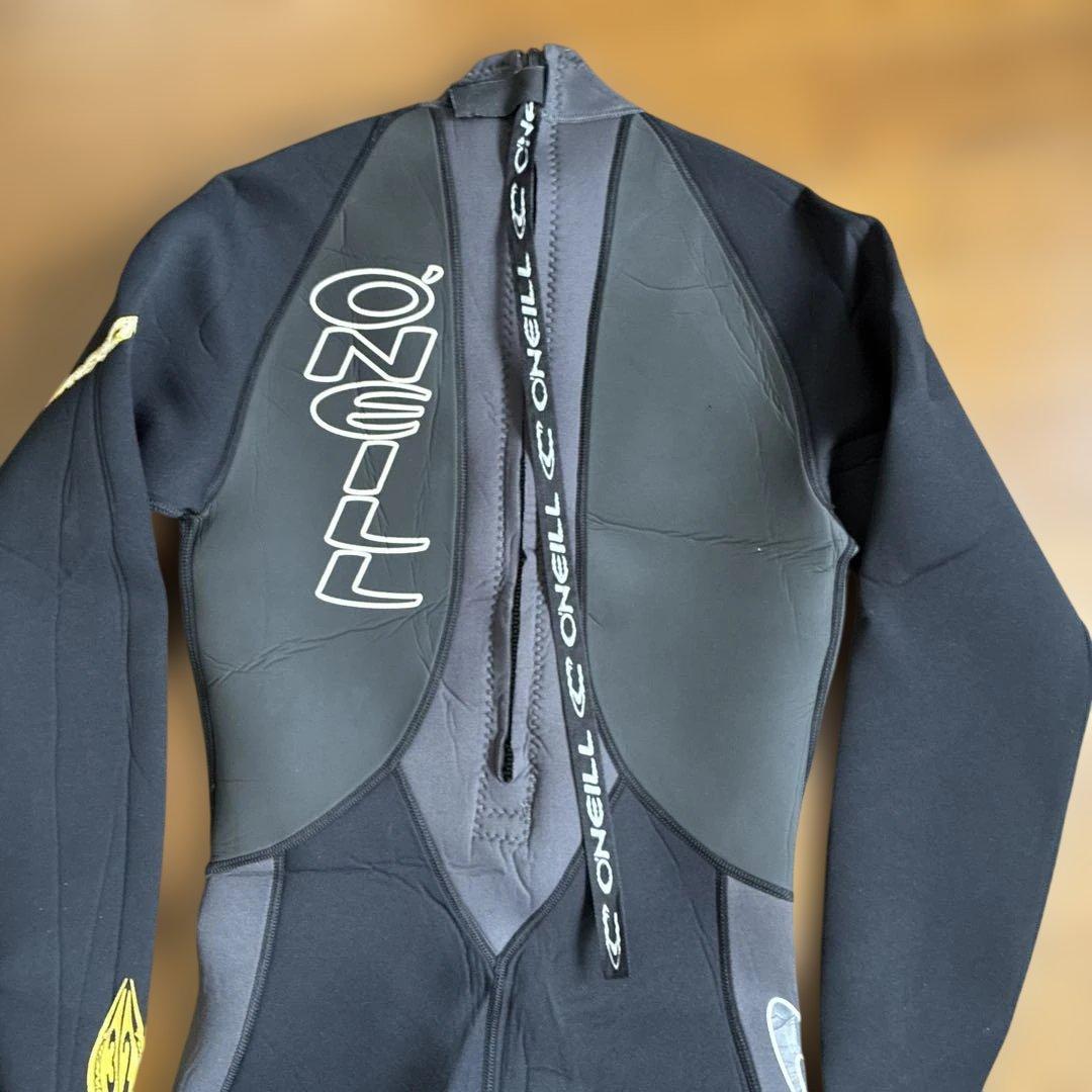 《ONEILL》3mmフルスーツ　サーフィン　ボディボード　スキムボード