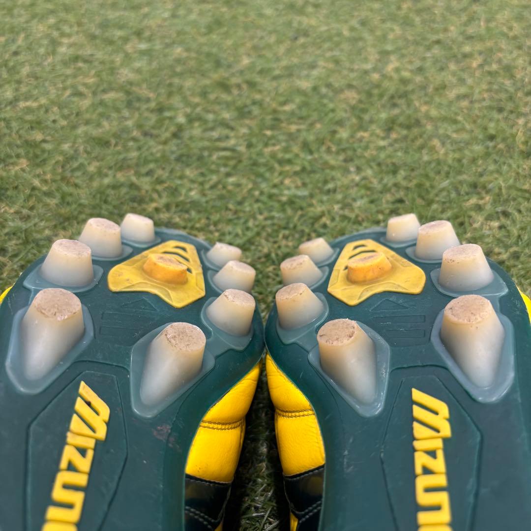 【即日発送 海外限定 超希少】mizuno モレリアUL MD 28.5cm