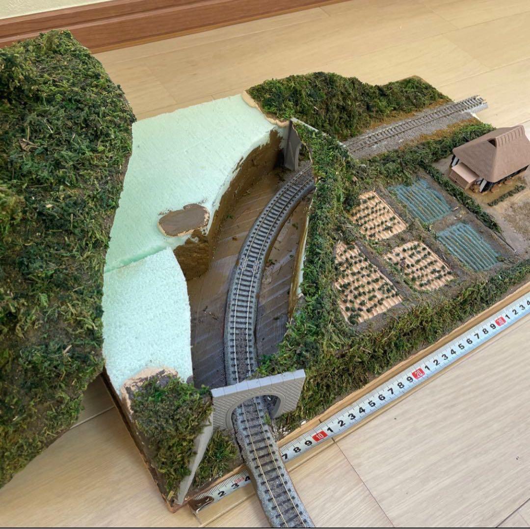 Nゲージ ジオラマ 田舎の風景 山 トンネル50cm×30cm - メルカリ