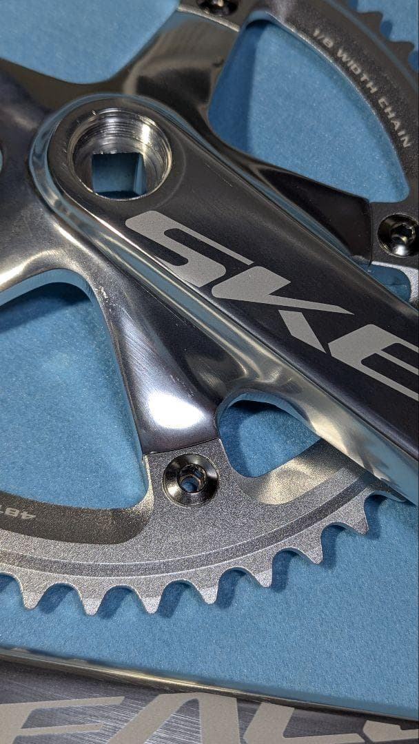 SKEACE スクエアテーパー ピスト用クランク 165mm 48T シルバー