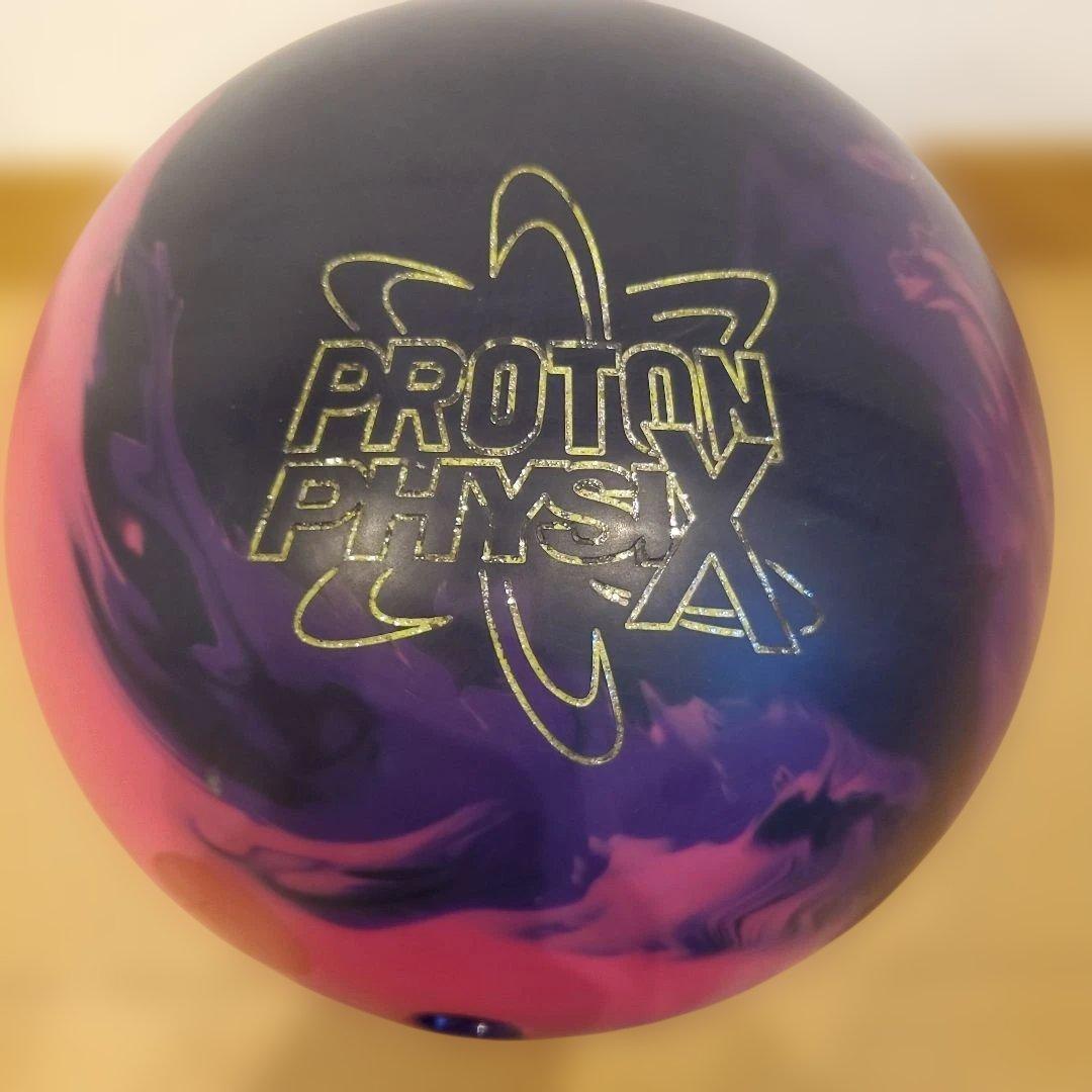 PROTON PHYSIX ボウリングボール15ポンド - メルカリ
