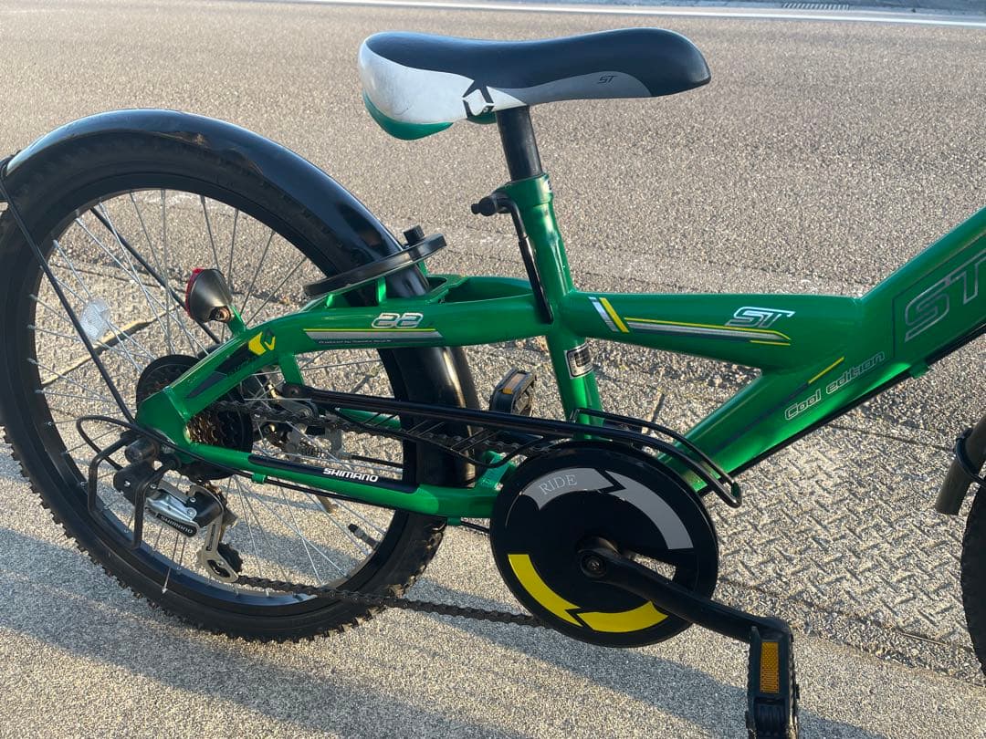 ジュニアスポーツ用グリーン自転車 ステイメン 岐阜県西濃直接渡しのみ