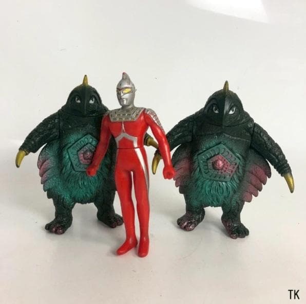 HG ウルトラ怪獣 98体 HG ウルトラ怪獣 98体