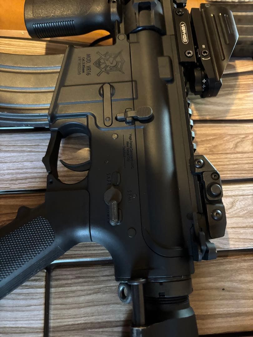 値下，写真追加】VFC MOD.VR16 電動ガン バッテリー有り おまけ多数-再