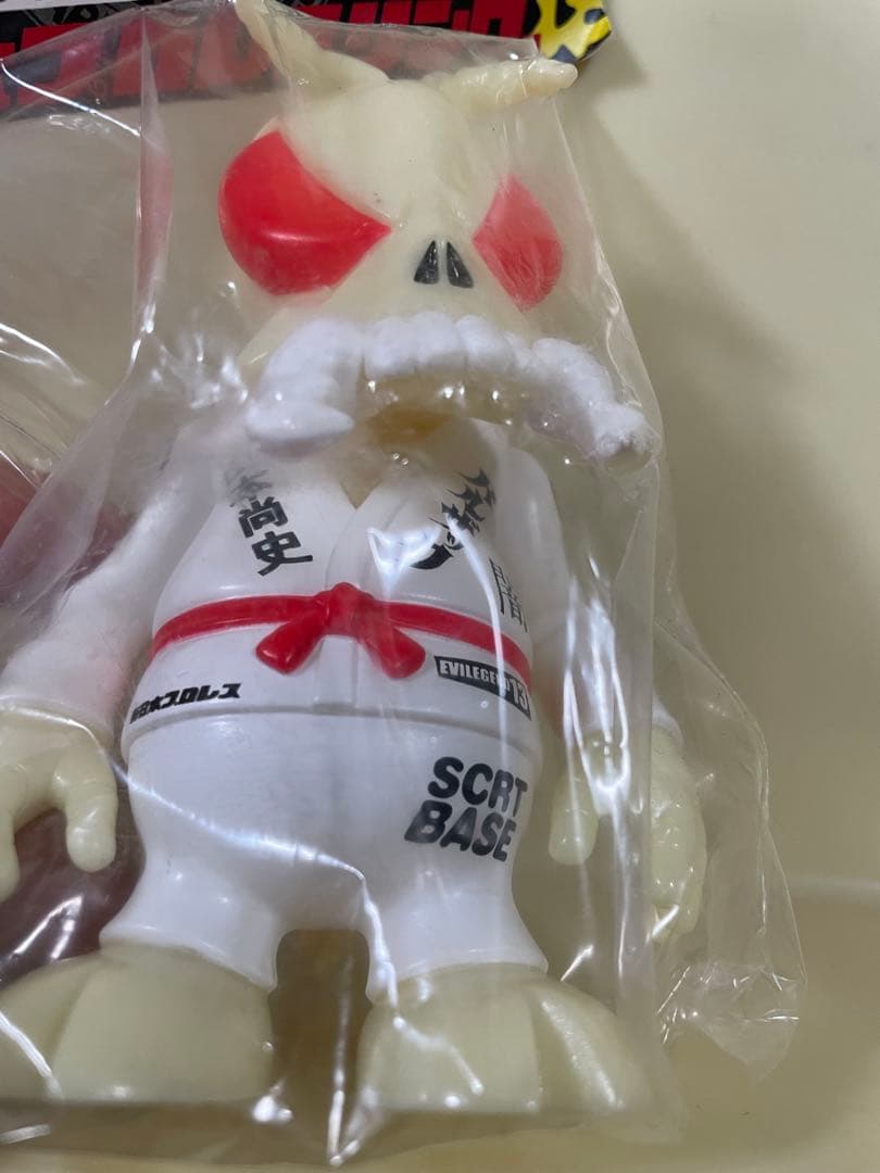激レア　secretbase 全日本プロレス　スカルビー　白　BALZAC