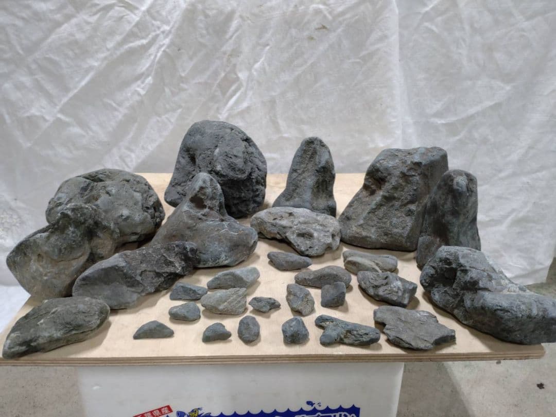 八海山 水無渓谷 八海石(26.5kg) - メルカリ