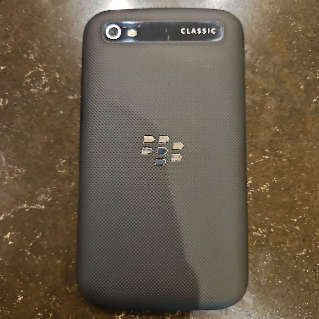 BlackBerry-Q25 zinwa Android14 ブラックケース付 - メルカリ