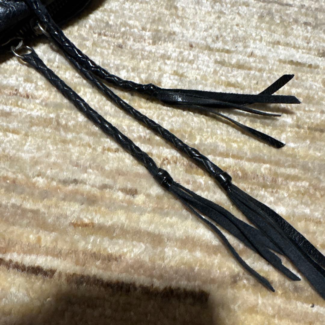 SHELLAC 本革製 ブラック ボディバッグ
