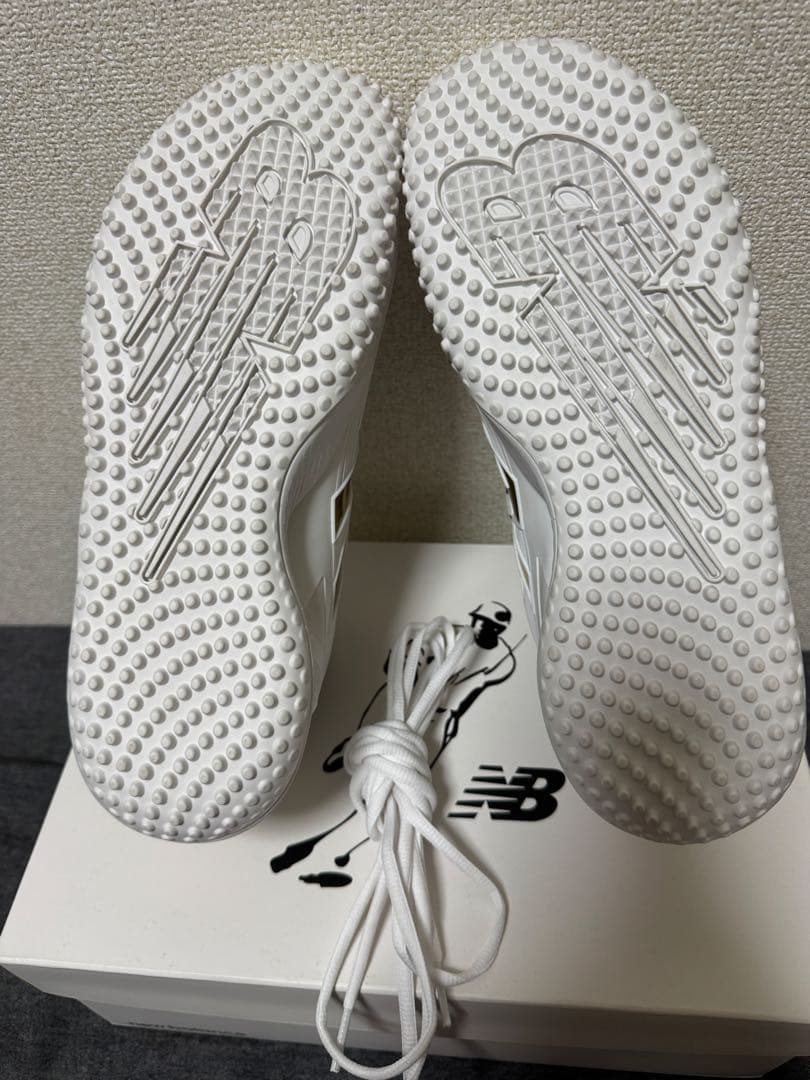 値下新品 new balance S01 ホワイト/ゴールド スニーカー大谷翔平