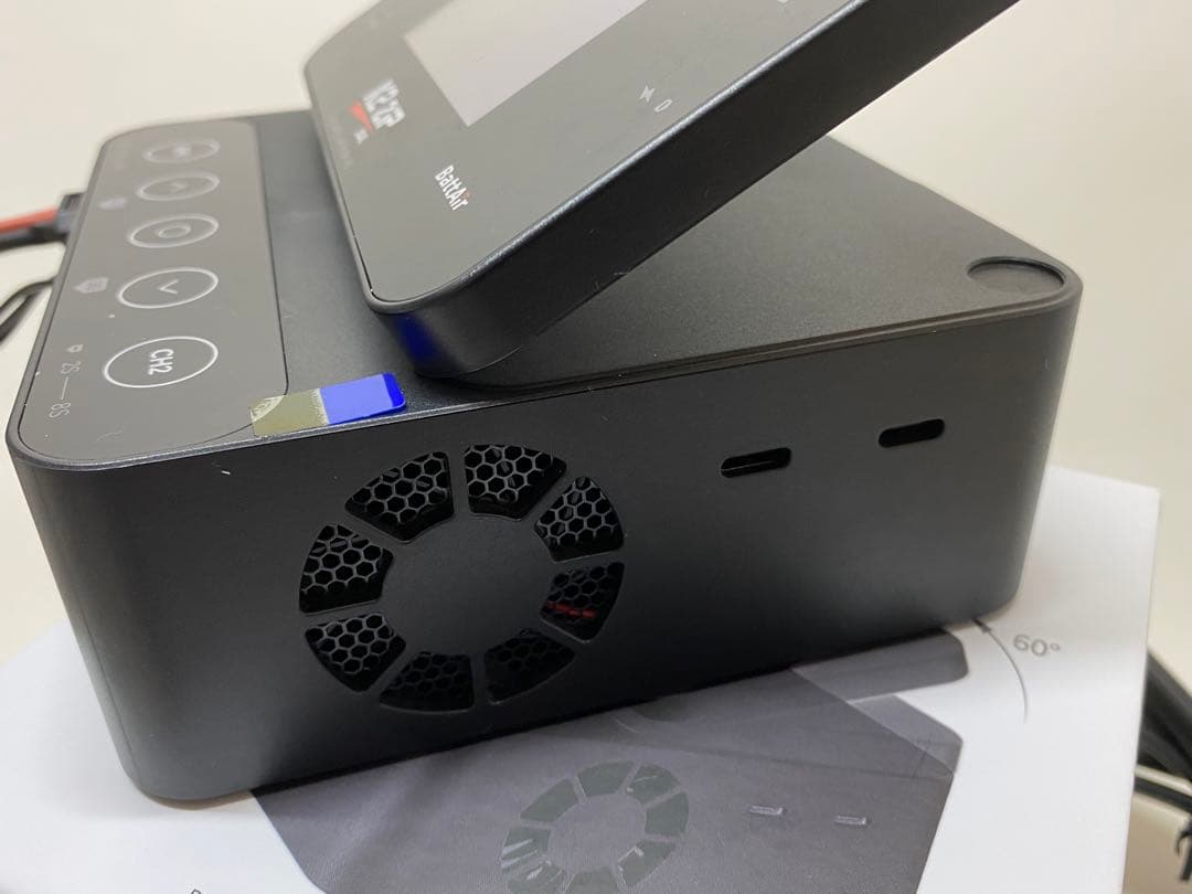 ISDT K2Zip リポバッテリーバランス充電器(最終値下げしました) - メルカリ